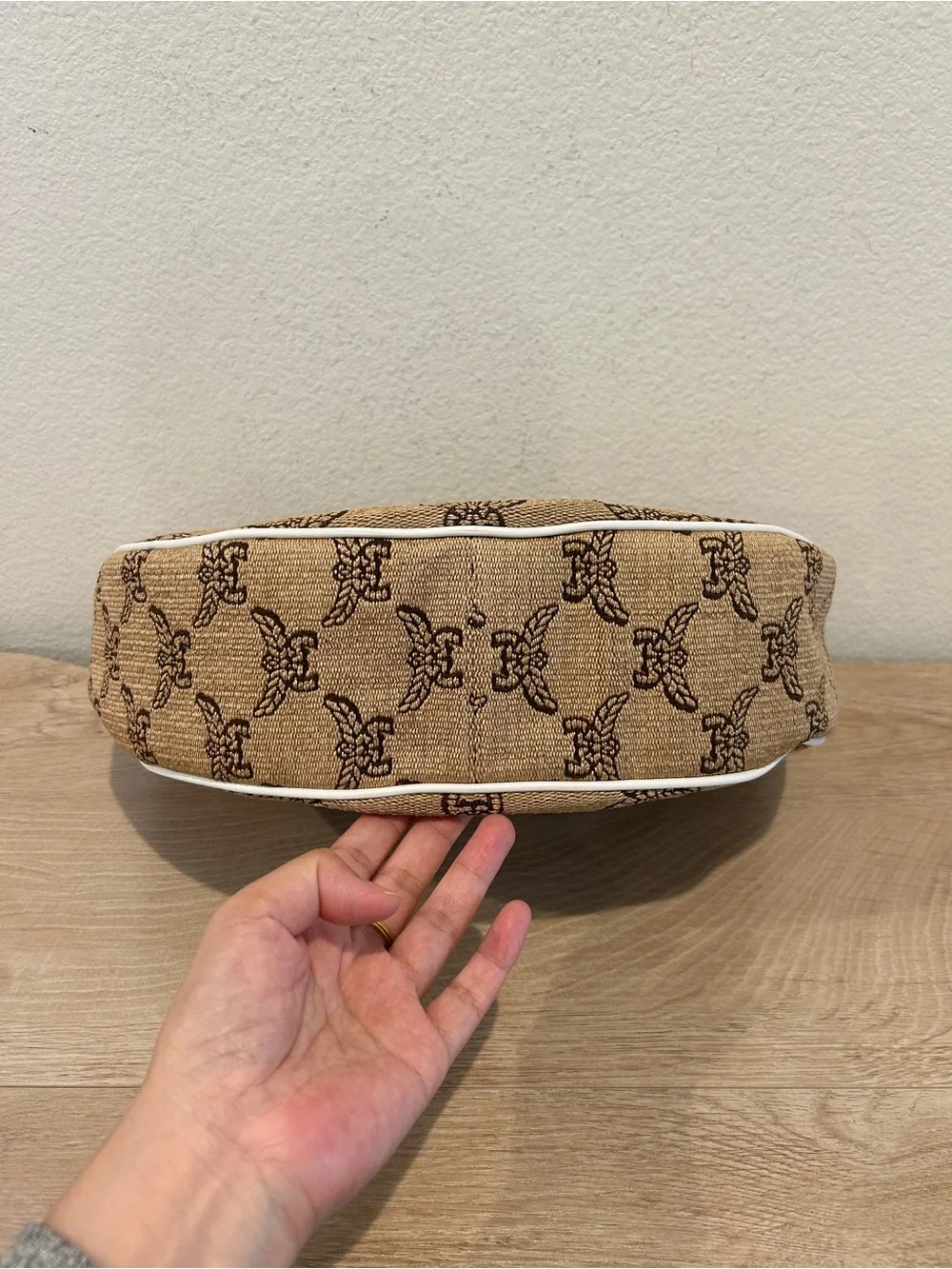 NWT MCM Himmel OTH Medium Hobo Bag with Dust Bag, $780 Retail